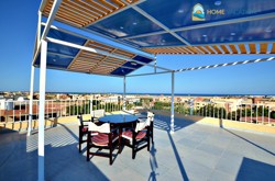 Ampio appartamento con terrazza sul tetto in vendita nel complesso Solymar - Magawish, Hurghada 