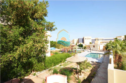 Möblierte Villa mit Pool & Garten zur Miete in Mubarak 6