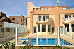 Stand alone villa with private swimming pool and sea view for sale