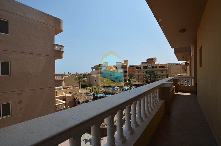 apartment for sale in the intercontinental district hurghada 3_194e0_lg