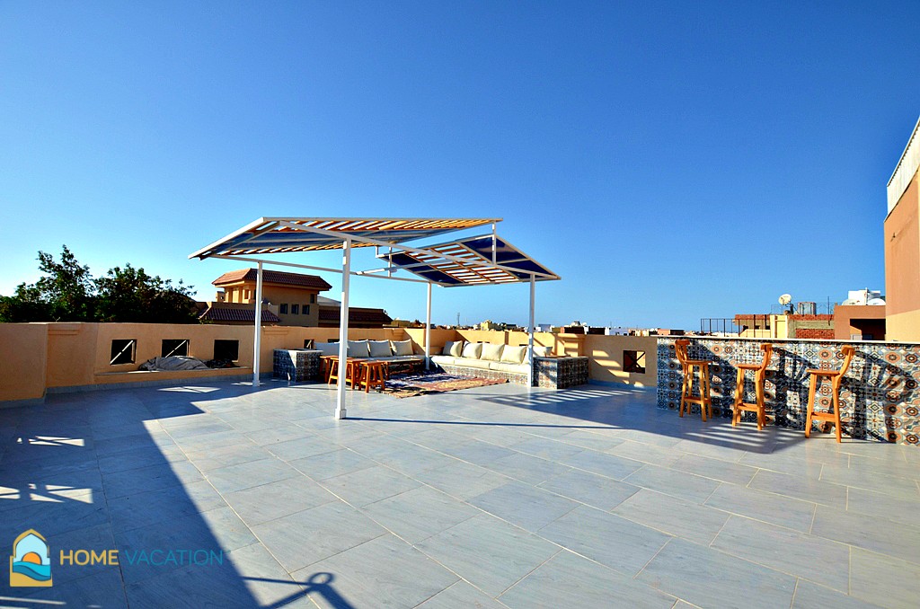 apartment with huge roof for rent in magawish hurghada 4_648bc_lg